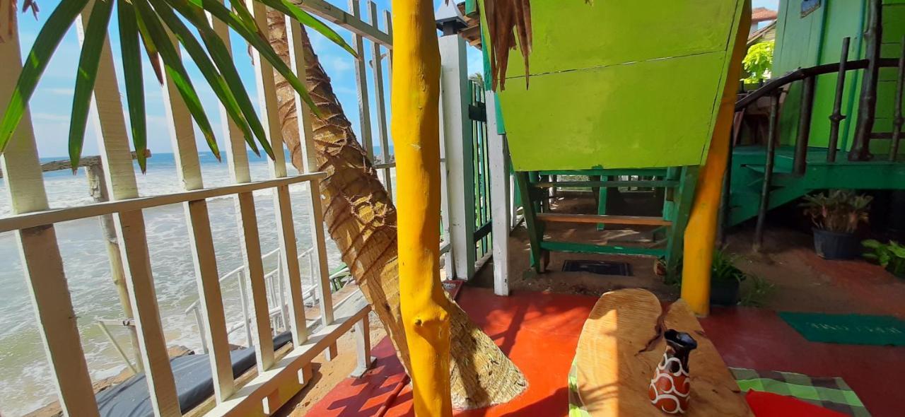 Luna Beach Home & Cabanas Galle Eksteriør billede
