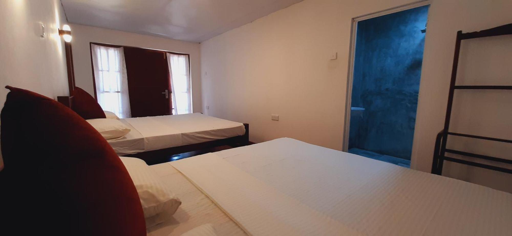 Luna Beach Home & Cabanas Galle Eksteriør billede