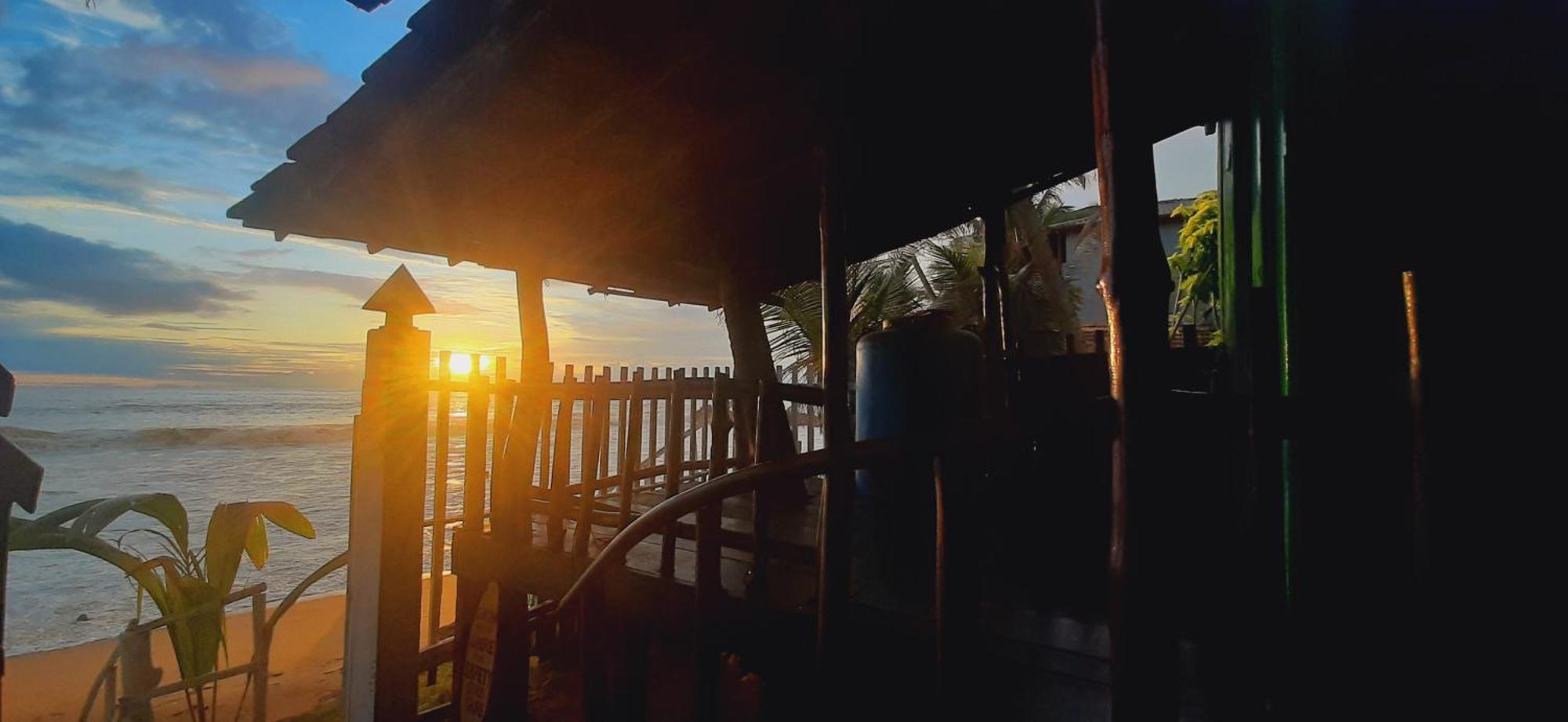 Luna Beach Home & Cabanas Galle Eksteriør billede