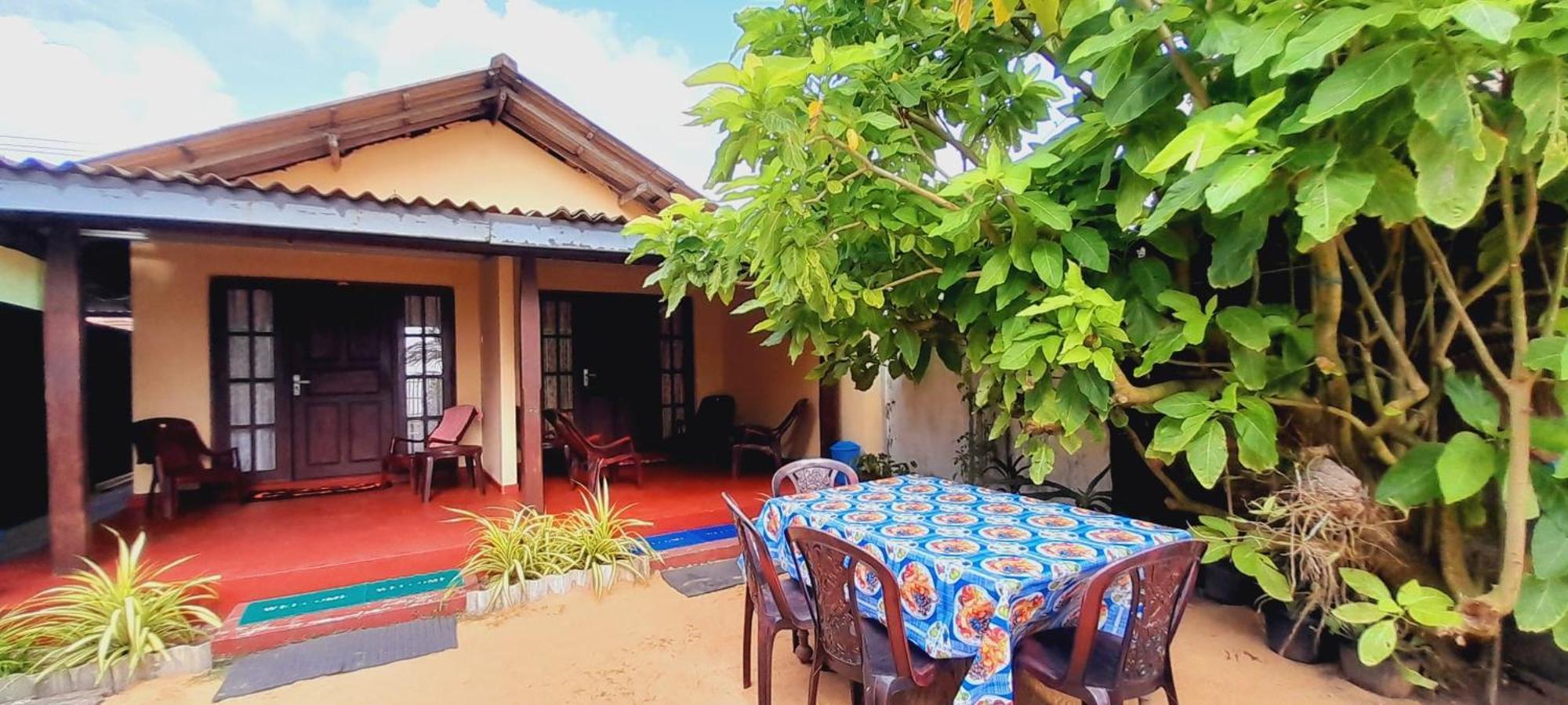 Luna Beach Home & Cabanas Galle Eksteriør billede